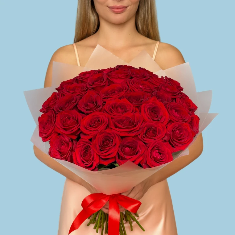 Bouquet of 35 Red roses image