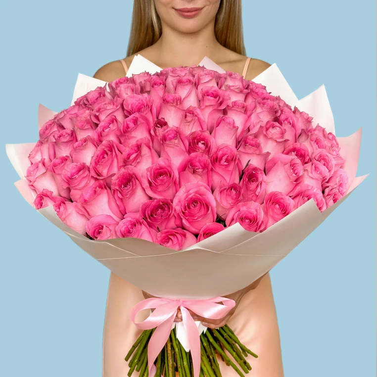 Bouquet of 100 Pink roses image