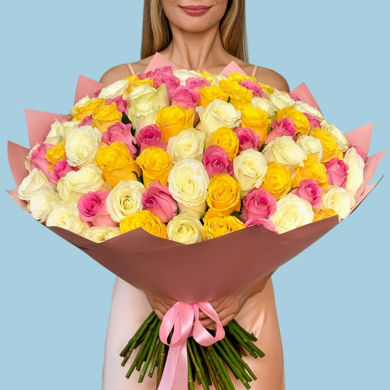 Bouquet of 100 Mix roses image