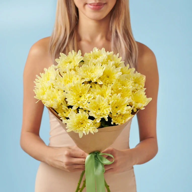 Snowy White Flower Bouquet